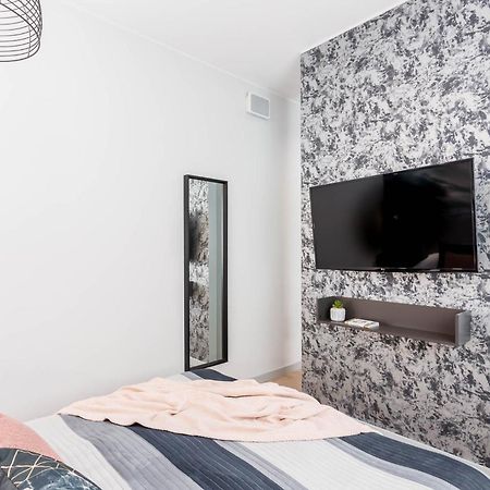 Apartamenty Deo Plaza Vip By Rent Like Home Gdansk Bagian luar foto